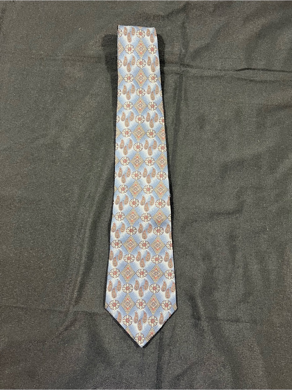 Henry Grethel Blue Medallion Pattern Tie
